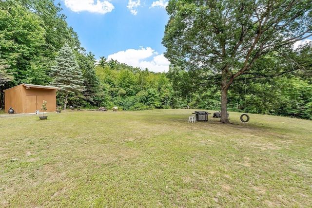 51 Old City Rd, Townsend, MA 01474