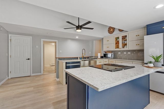 51 Old City Rd, Townsend, MA 01474