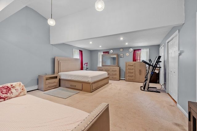 51 Old City Rd, Townsend, MA 01474