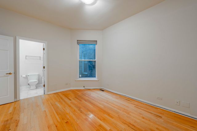 1017 W Dakin Street 1, Chicago, IL 60613