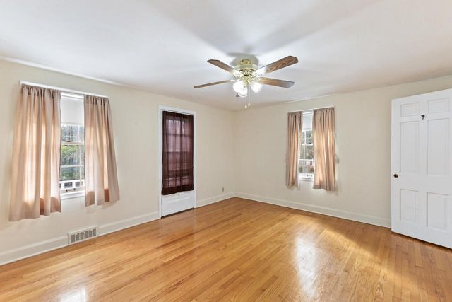 3920 Kinzie AVENUE, Racine, WI 53405