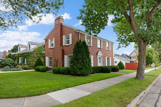 3920 Kinzie AVENUE, Racine, WI 53405