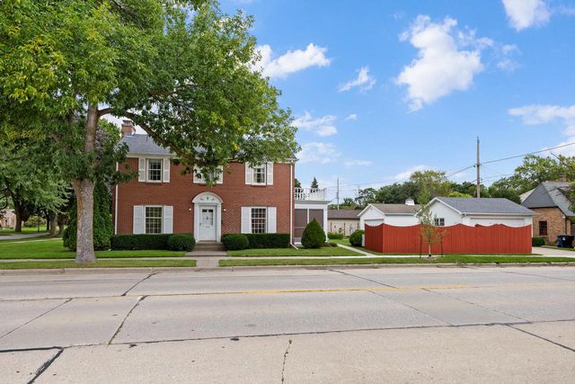 3920 Kinzie AVENUE, Racine, WI 53405