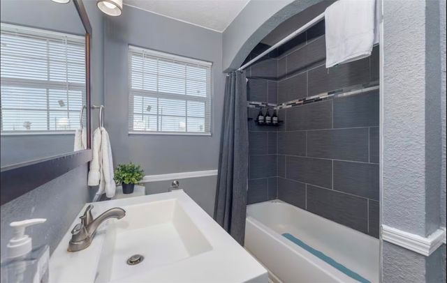 1525 5th St, Corpus Christi, TX 78404