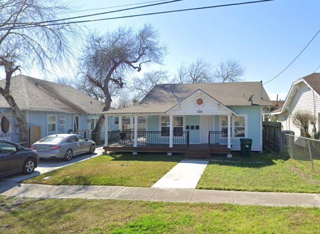 1525 5th St, Corpus Christi, TX 78404 — photo 3