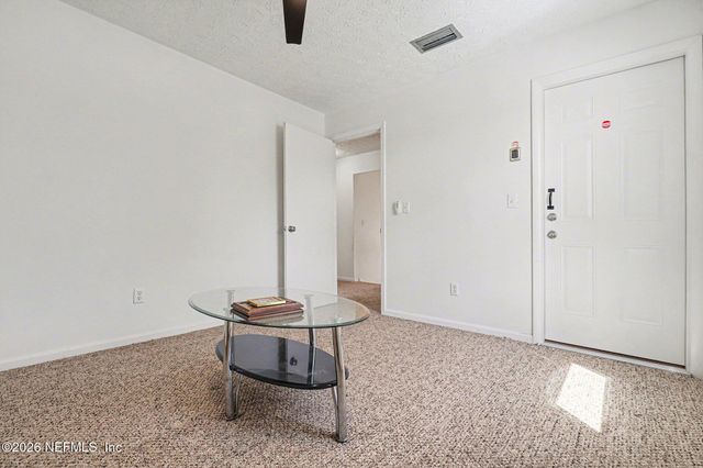 4258 SEABREEZE Drive, Jacksonville, FL 32250