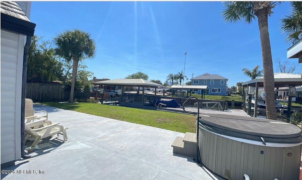 4258 SEABREEZE Drive, Jacksonville, FL 32250