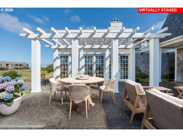 766 NEACOXIE Blvd, Gearhart, OR 97138