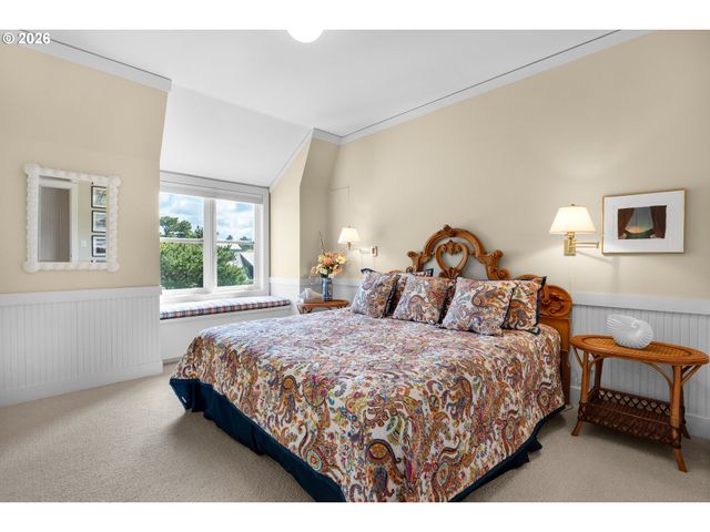 766 NEACOXIE Blvd, Gearhart, OR 97138