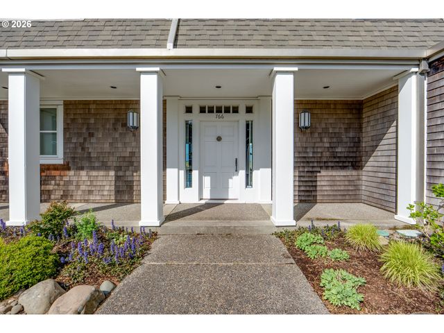 766 NEACOXIE Blvd, Gearhart, OR 97138