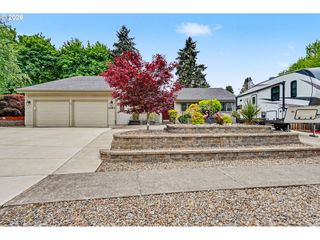 6483 DORAL Dr Se, Salem, OR 97306
