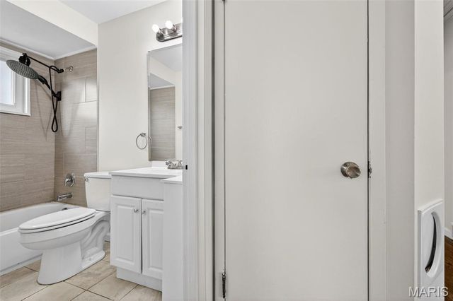 7243 General Sherman Lane, St Louis, MO 63123