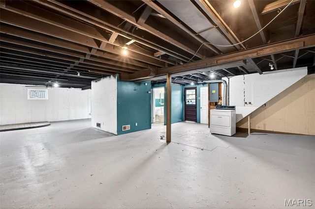 7243 General Sherman Lane, St Louis, MO 63123