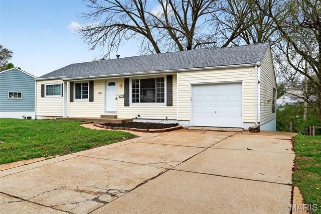 7243 General Sherman Lane, St Louis, MO 63123