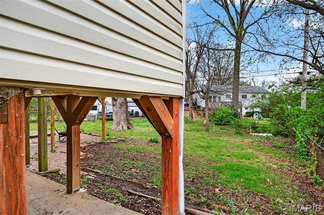 7243 General Sherman Lane, St Louis, MO 63123