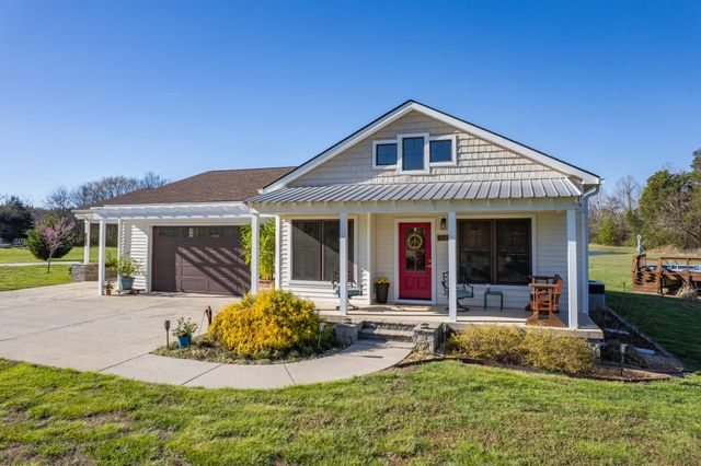 1616 Old Berlin Rd, Lewisburg, TN 37091