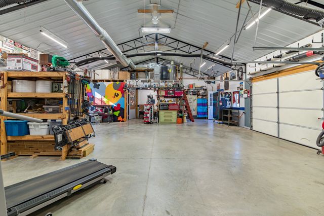 1616 Old Berlin Rd, Lewisburg, TN 37091