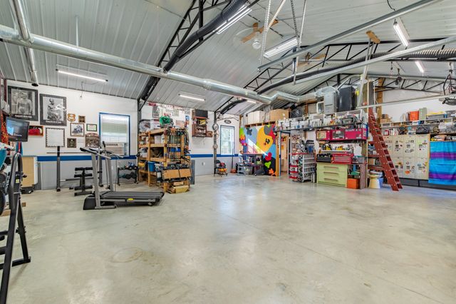 1616 Old Berlin Rd, Lewisburg, TN 37091