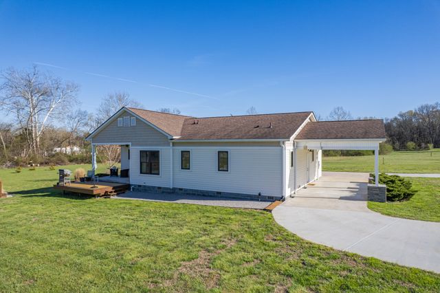 1616 Old Berlin Rd, Lewisburg, TN 37091