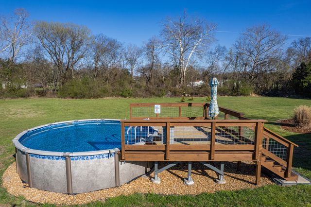 1616 Old Berlin Rd, Lewisburg, TN 37091