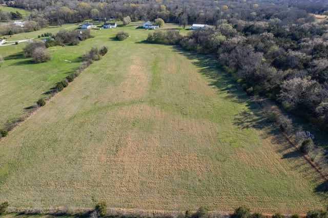 1616 Old Berlin Rd, Lewisburg, TN 37091