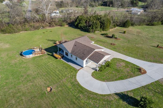 1616 Old Berlin Rd, Lewisburg, TN 37091