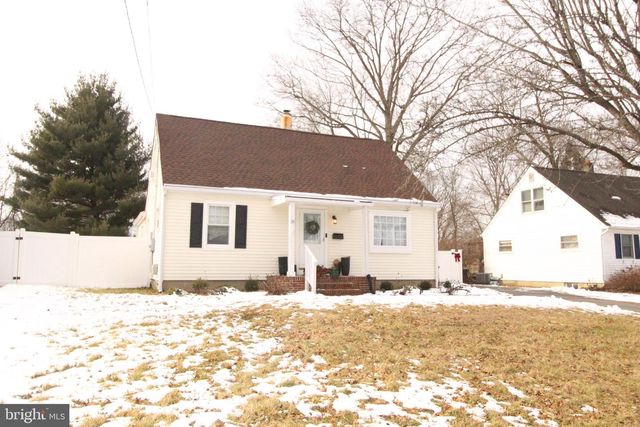 39 CHARLES BOSSERT DR, Bordentown, NJ 08505