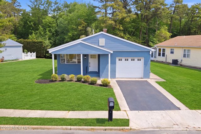 50 Paradise Boulevard, Toms River, NJ 08757