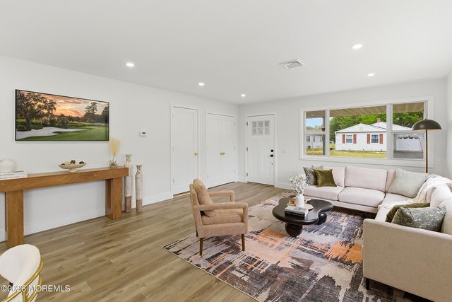 50 Paradise Boulevard, Toms River, NJ 08757