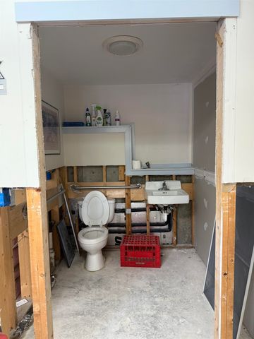 103 Court Street, Middlebury, VT 05753