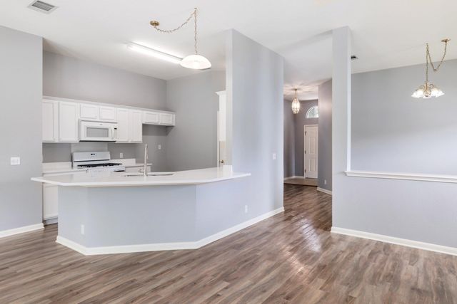 1706 COLUMBINE LN, Leander, TX 78641