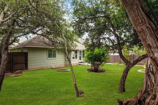 1706 COLUMBINE LN, Leander, TX 78641