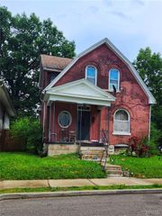 740 N 22nd Street, East St Louis, IL 62205