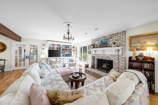 1810 Baker Rd, Goodlettsville, TN 37072