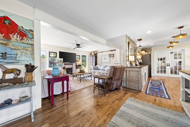 1810 Baker Rd, Goodlettsville, TN 37072