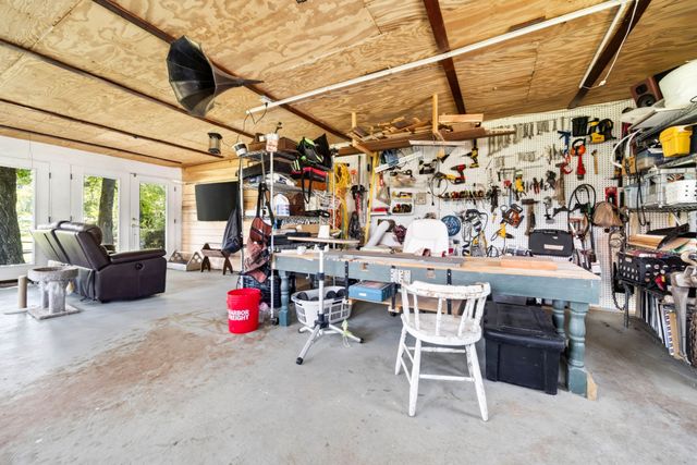1810 Baker Rd, Goodlettsville, TN 37072