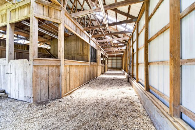 1810 Baker Rd, Goodlettsville, TN 37072