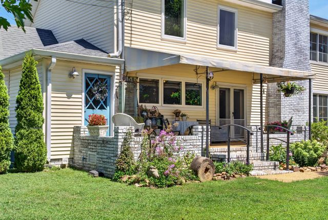 1810 Baker Rd, Goodlettsville, TN 37072