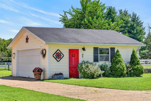 1810 Baker Rd, Goodlettsville, TN 37072