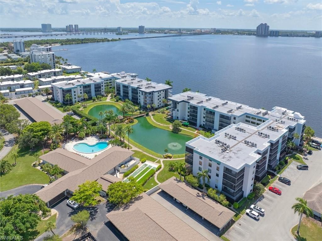 3490 N Key DR 212, NORTH FORT MYERS, FL 33903 — exterior
