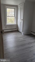 18 STRODE AVE, Coatesville, PA 19320