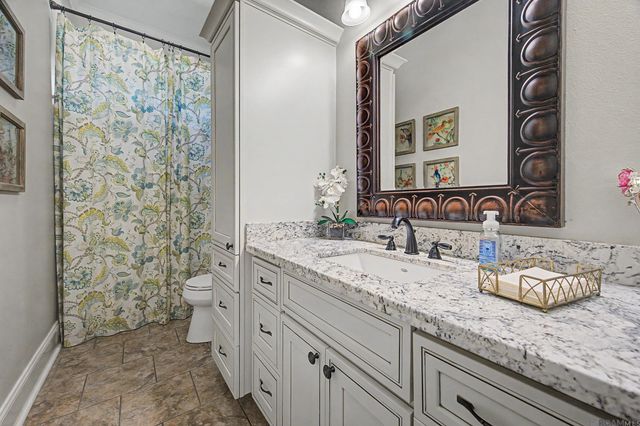 6962 Micahs Way, Greenwell Springs, LA 70739