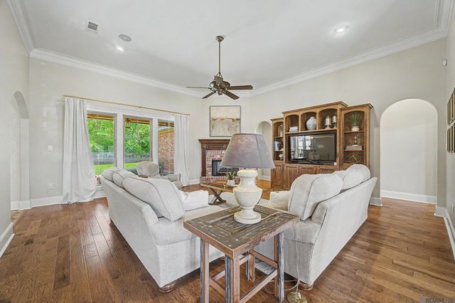 6962 Micahs Way, Greenwell Springs, LA 70739