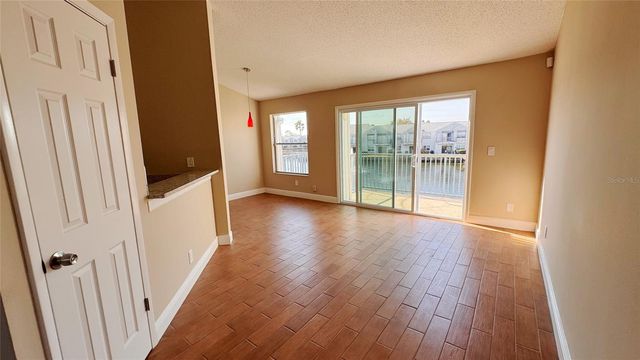 2532 WOODGATE BOULEVARD 202, Orlando, FL 32822