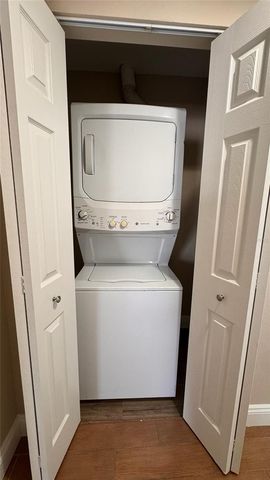 2532 WOODGATE BOULEVARD 202, Orlando, FL 32822