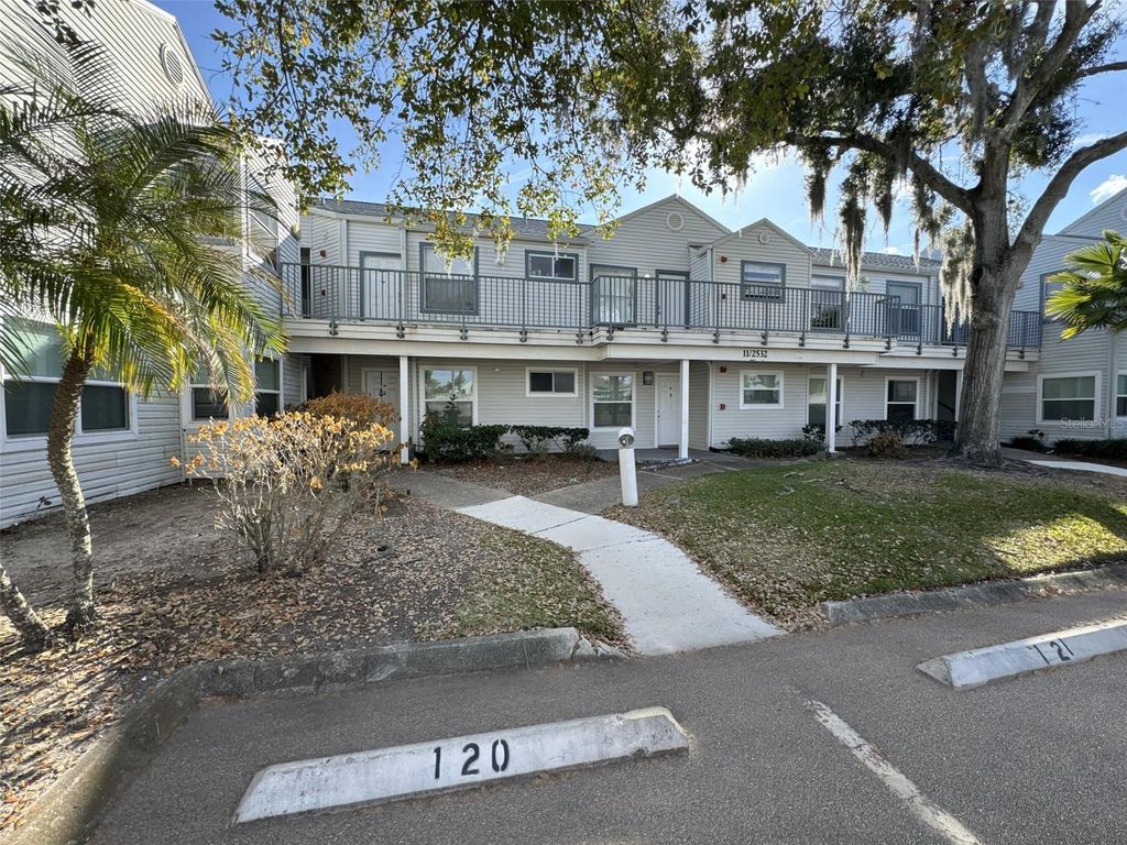 2532 WOODGATE BOULEVARD 202, Orlando, FL 32822