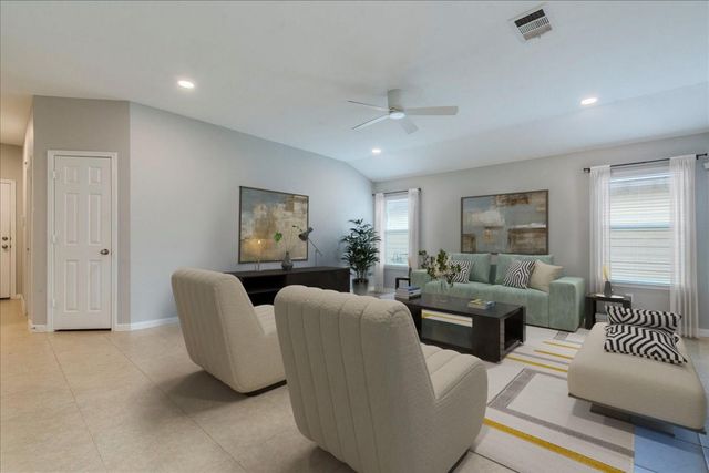 141 Linden LN, San Marcos, TX 78666