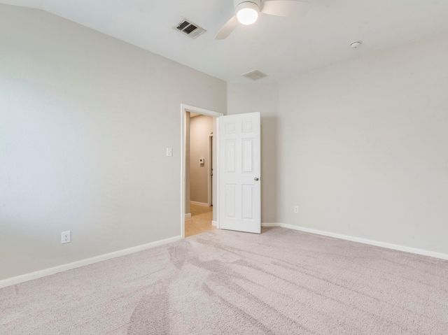 141 Linden LN, San Marcos, TX 78666