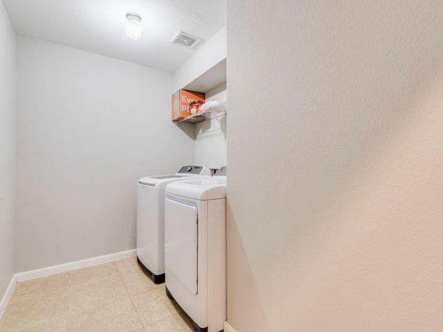 141 Linden LN, San Marcos, TX 78666