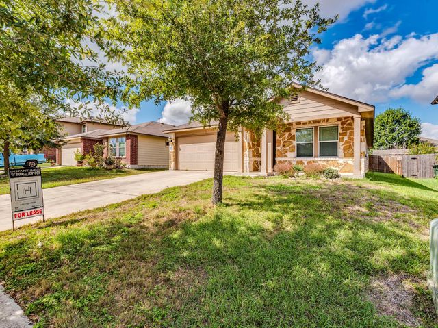 141 Linden LN, San Marcos, TX 78666